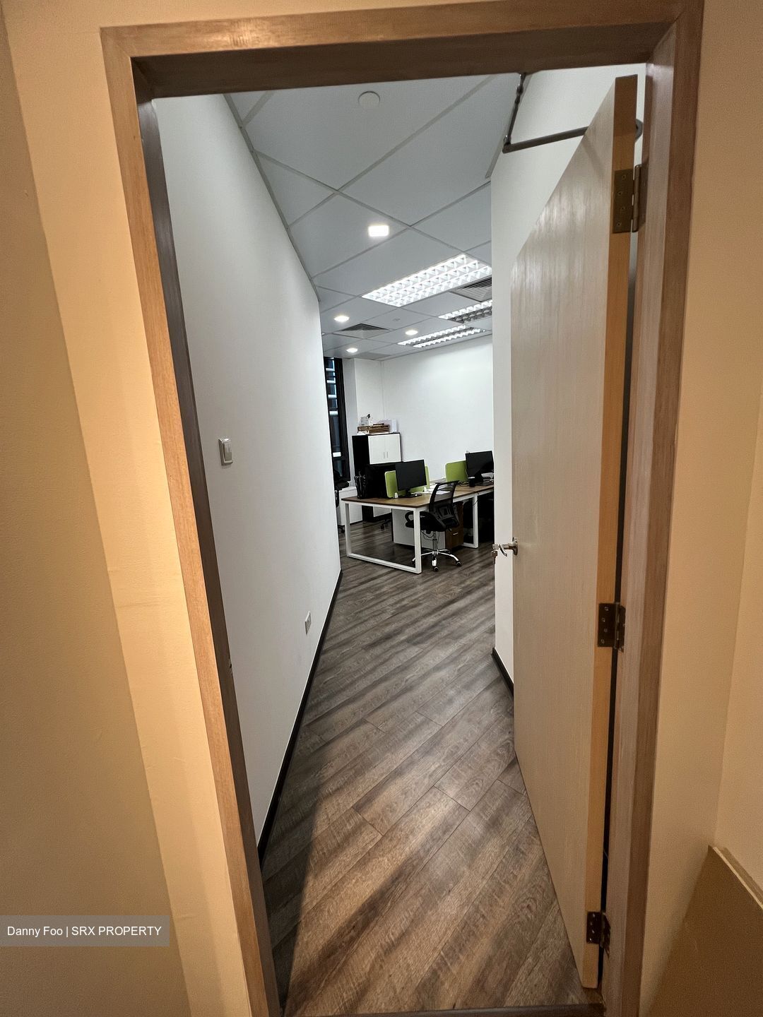 PLUS (D1), Office #520842411
